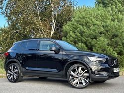 Black Used 2022 Volvo XC40 R-Design Pro SUV | £25,490 (Fair price)