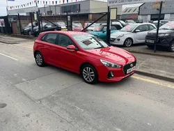 Red Used 2017 Hyundai i30 SE Hatchback | £7,495 (Fair price)
