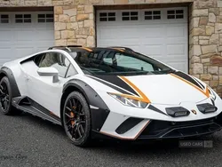 White Used 2023 Lamborghini Huracán Coupe | £229,995