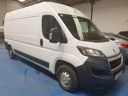 White Used 2020 Peugeot Boxer S Van | £11,399 (Fair price)