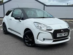 White Used 2017 DS Automobiles DS3 Connected Chic Hatchback | £5,999 (Fair price)