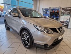 Silver Used 2015 Nissan Qashqai Tekna SUV | £8,597 (Good price)