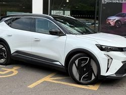 White Used 2024 Renault Scénic Iconic MPV | £29,995 (Fair price)