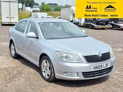 Silver Used 2009 Skoda Octavia Elegance Hatchback | £1,988 (A bit pricey)