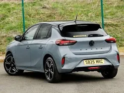 Premium paint graphic grey New 2025 Vauxhall Corsa Hatchback | £18,498 (Fair price)