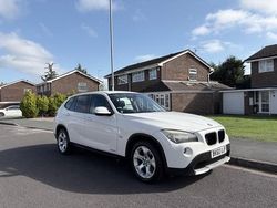 White Used 2010 BMW X1 SUV | £3,750 (Expensive)