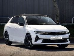 Brilliant paint arctic white New 2025 Vauxhall Astra Estate | £22,498 (Good price)
