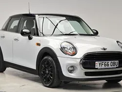 Silver Used 2016 Mini Cooper Hatch Hatchback | £10,180 (Good price)