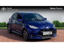 Blue Used 2023 Toyota Yaris Hybrid Design Hatchback | £16,995 (Good price)
