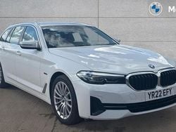 Alpine white Used 2022 BMW 530e Comfort Edition Estate | £23,652 (Super price)