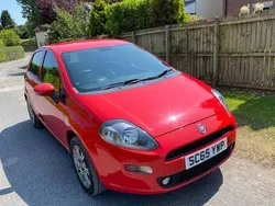 Red Used 2015 Fiat Punto Easy Plus Hatchback | £2,590 (Good price)