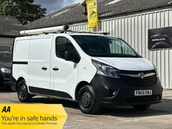 White Used 2017 Vauxhall Vivaro S Van | £6,990 (Good price)