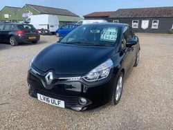 Black Used 2016 Renault Clio IV Dynamique Hatchback | £5,695 (Fair price)
