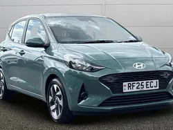 Green New 2025 Hyundai i10 Advanced Hatchback | £14,995 (Good price)
