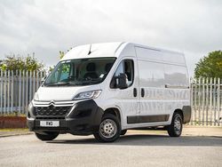 White Used 2022 Citroën Relay Van | £13,995 (Fair price)