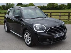 Midnight black Used 2019 Mini Cooper Countryman Sport SUV | £13,989 (Fair price)