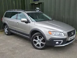 Gold Used 2013 Volvo XC70 SE Lux SUV | £9,350 (Fair price)