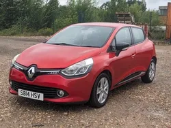 Red Used 2014 Renault Clio IV Dynamique Hatchback | £3,299 (Good price)