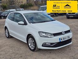 White Used 2014 VW Polo SE Hatchback | £8,988 (Fair price)
