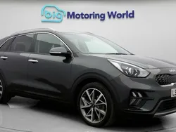 Grey Used 2022 Kia Niro 2 SUV | £16,600 (Fair price)