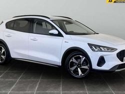 White Used 2023 Ford Focus Active Hatchback | £13,495 (Good price)