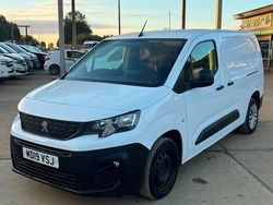 White Used 2019 Peugeot Partner S MPV | £6,450 (A bit pricey)