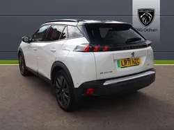 White Used 2021 Peugeot e-2008 Premium SUV | £12,890 (Fair price)