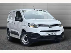 White Used 2023 Toyota Proace Active Van | £15,300 (Fair price)
