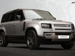 Used 2025 Land Rover Defender SE Dynamic SUV | £60,999 (Fair price)