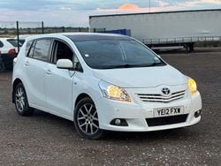 White Used 2012 Toyota Verso MPV | £1,990 (Fair price)