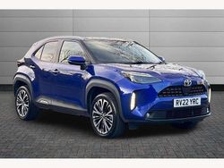 Blue Used 2022 Toyota Yaris Hybrid SUV | £21,795 (A bit pricey)