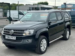 Black Used 2015 VW Amarok Highline Pickup | £14,995 (Fair price)