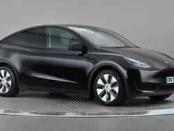 Black Used 2023 Tesla Model Y SUV | £22,998 (Super price)