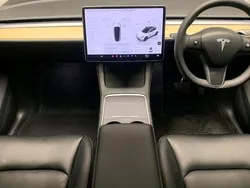 White Used 2023 Tesla Model Y Long Range SUV | £28,128 (Good price)