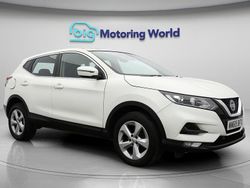 White Used 2020 Nissan Qashqai Acenta Premium SUV | £10,300 (Super price)