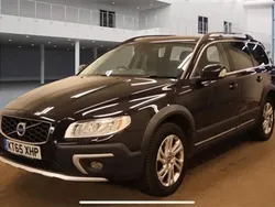 Black Used 2016 Volvo XC70 SE SUV | £10,993 (Fair price)