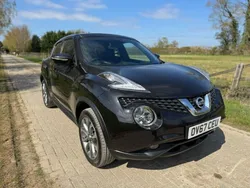 Black Used 2017 Nissan Juke Tekna SUV | £7,389 (Fair price)