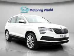 White Used 2019 Skoda Karoq SE L SUV | £14,300 (Fair price)