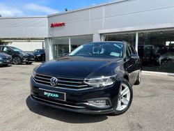 Deep black Used 2019 VW Passat SE Estate | £14,795 (Fair price)