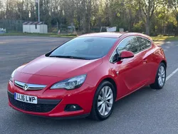 Red Used 2016 Vauxhall Astra SRi Coupe | £6,940 (Super price)