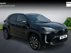 Black Used 2022 Toyota Yaris Hybrid Design Hatchback | £19,950 (Expensive)