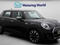 Used 2020 Mini Cooper Exclusive Hatchback | £14,600 (Fair price)