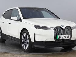 White Used 2022 BMW iX Sport Line SUV | £35,249 (Fair price)