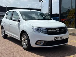 White Used 2019 Dacia Sandero Comfort Hatchback | £5,495 (Good price)