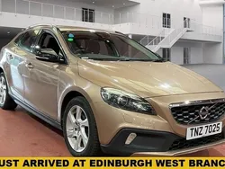 Bronze Used 2014 Volvo V40 CC Estate | £4,995 (Fair price)