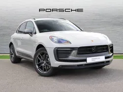 Crayon New 2025 Porsche Macan SUV | £70,990