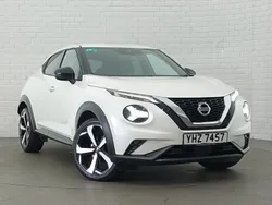 White Used 2022 Nissan Juke Tekna SUV | £16,698 (A bit pricey)