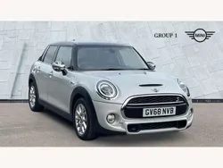 Silver Used 2018 Mini Cooper S Hatchback | £13,795 (Fair price)