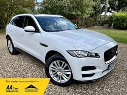White Used 2016 Jaguar F-Pace Portfolio SUV | £16,995 (Fair price)