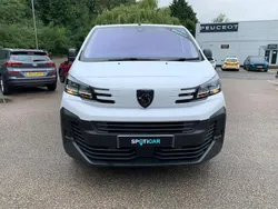 White Used 2024 Peugeot Expert Van | £18,495 (Fair price)